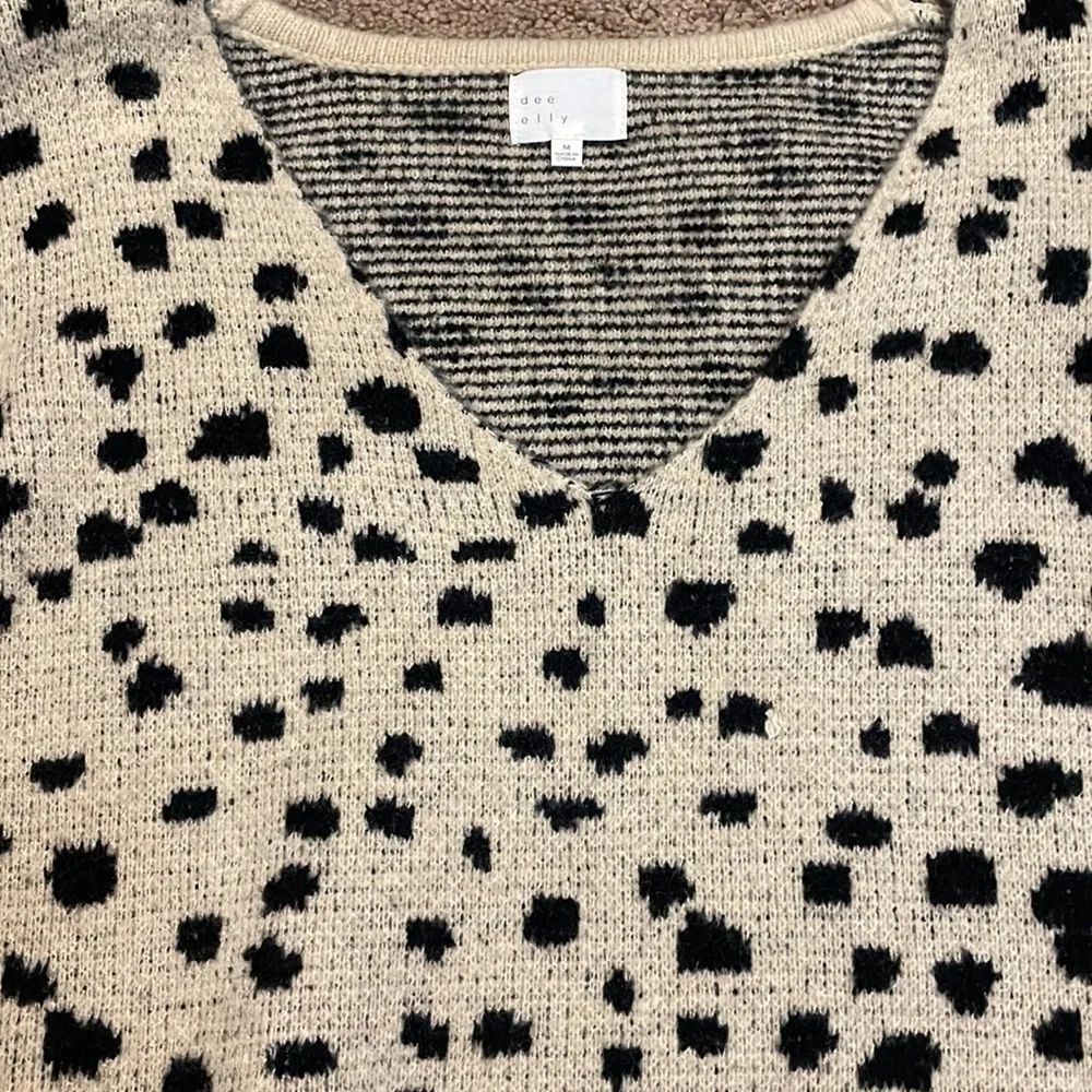 DEE ELLY COLD BLOUSE SIZE M - Picture 12 of 16